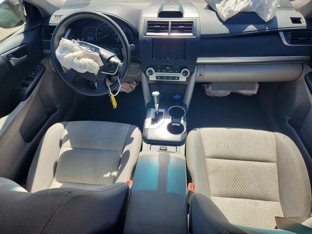 2014 TOYOTA CAMRY