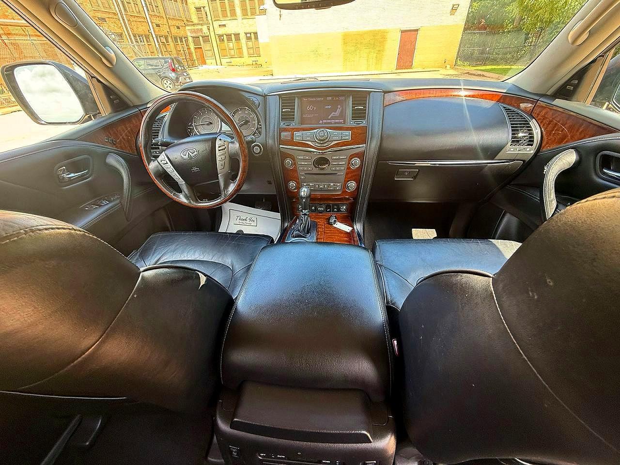 2016 INFINITI QX80