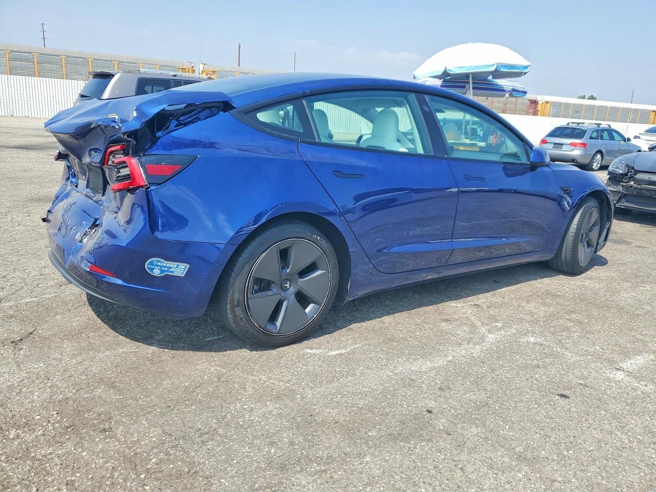 2021 TESLA MODEL 3