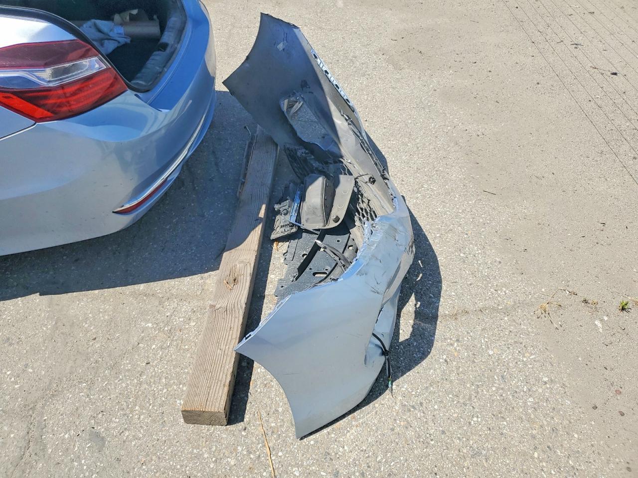 2017 HONDA ACCORD