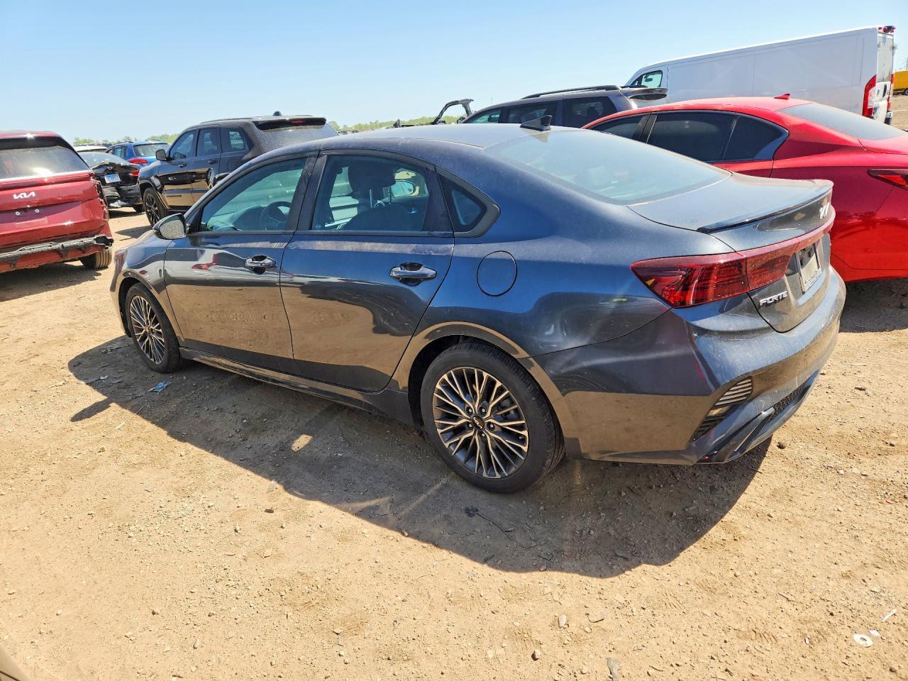 2024 KIA FORTE