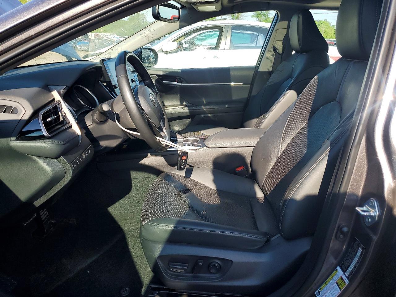 2024 TOYOTA CAMRY