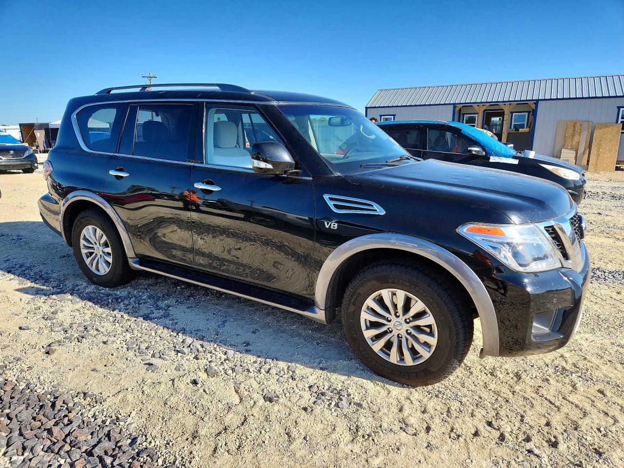 2017 NISSAN Armada