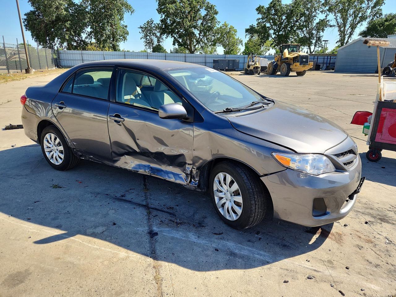 2012 TOYOTA COROLLA