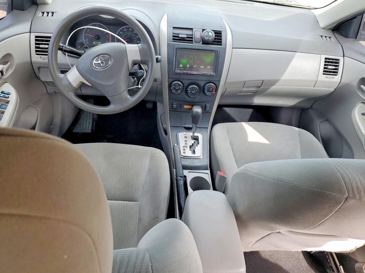 2010 TOYOTA COROLLA