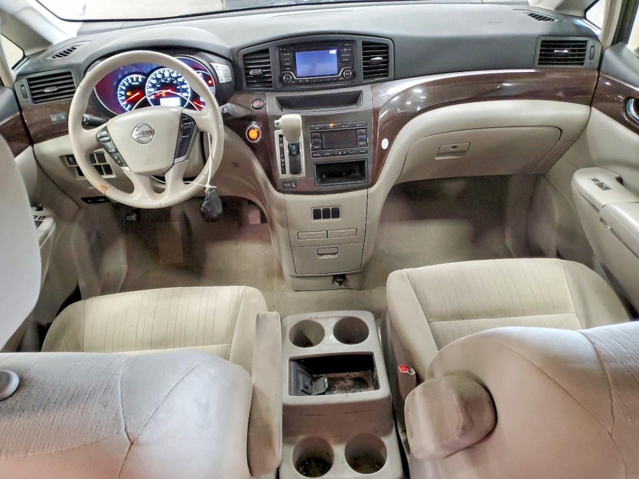 2016 NISSAN Quest