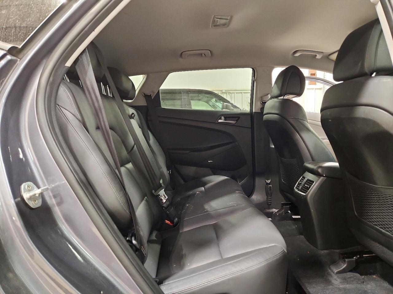 2017 HYUNDAI TUCSON