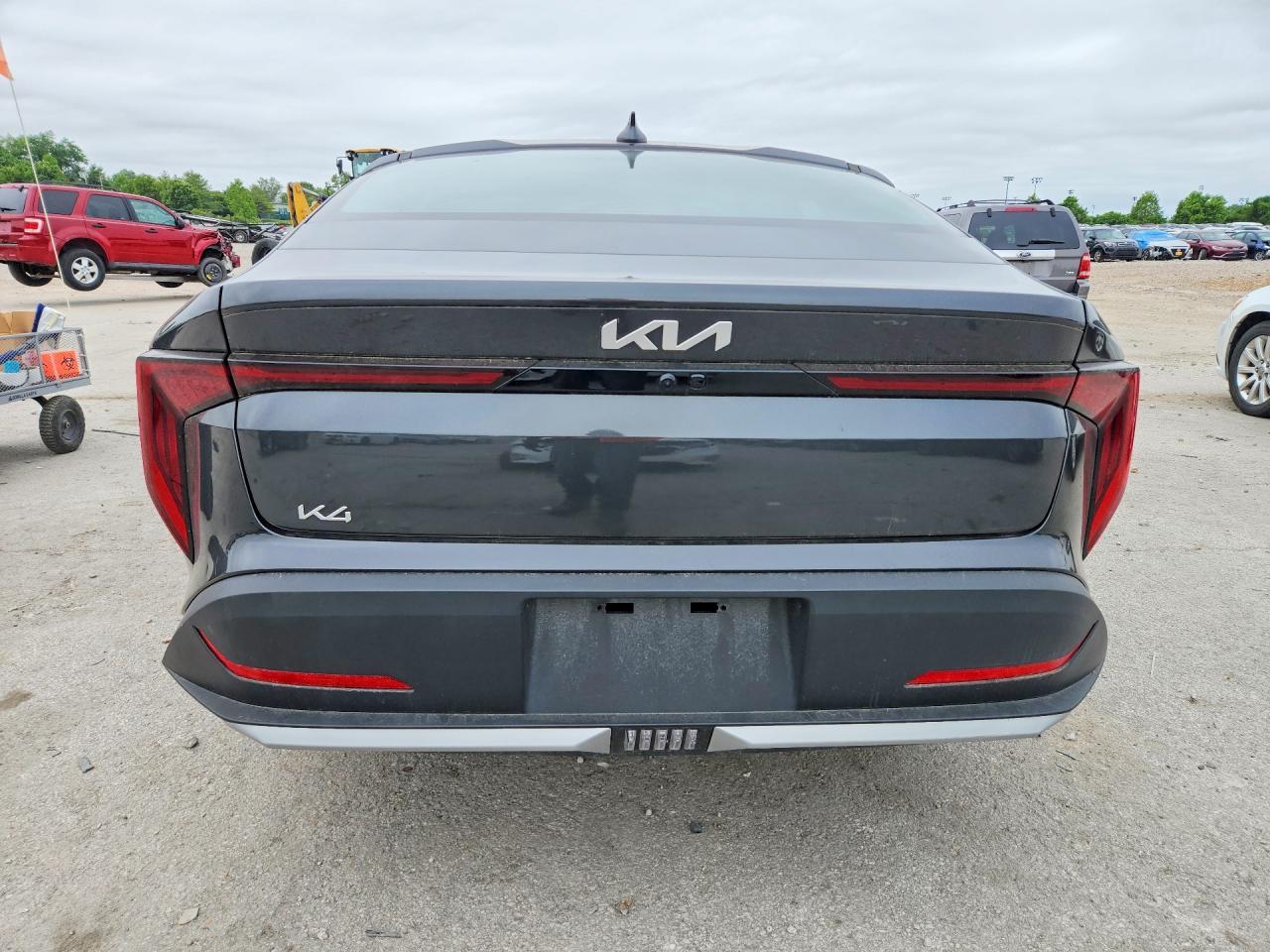 2025 KIA K4