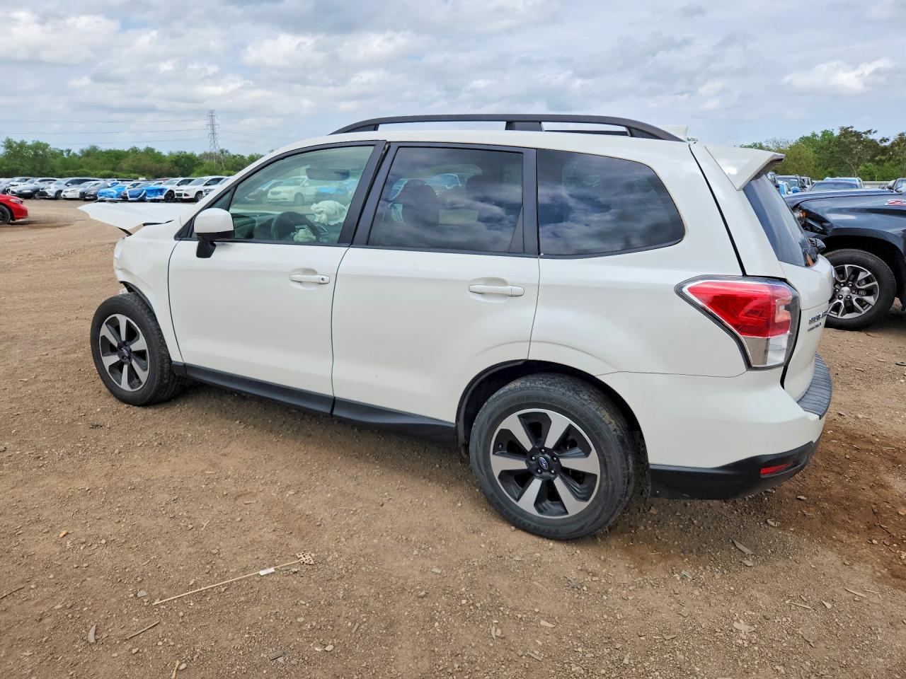 2018 SUBARU FORESTER