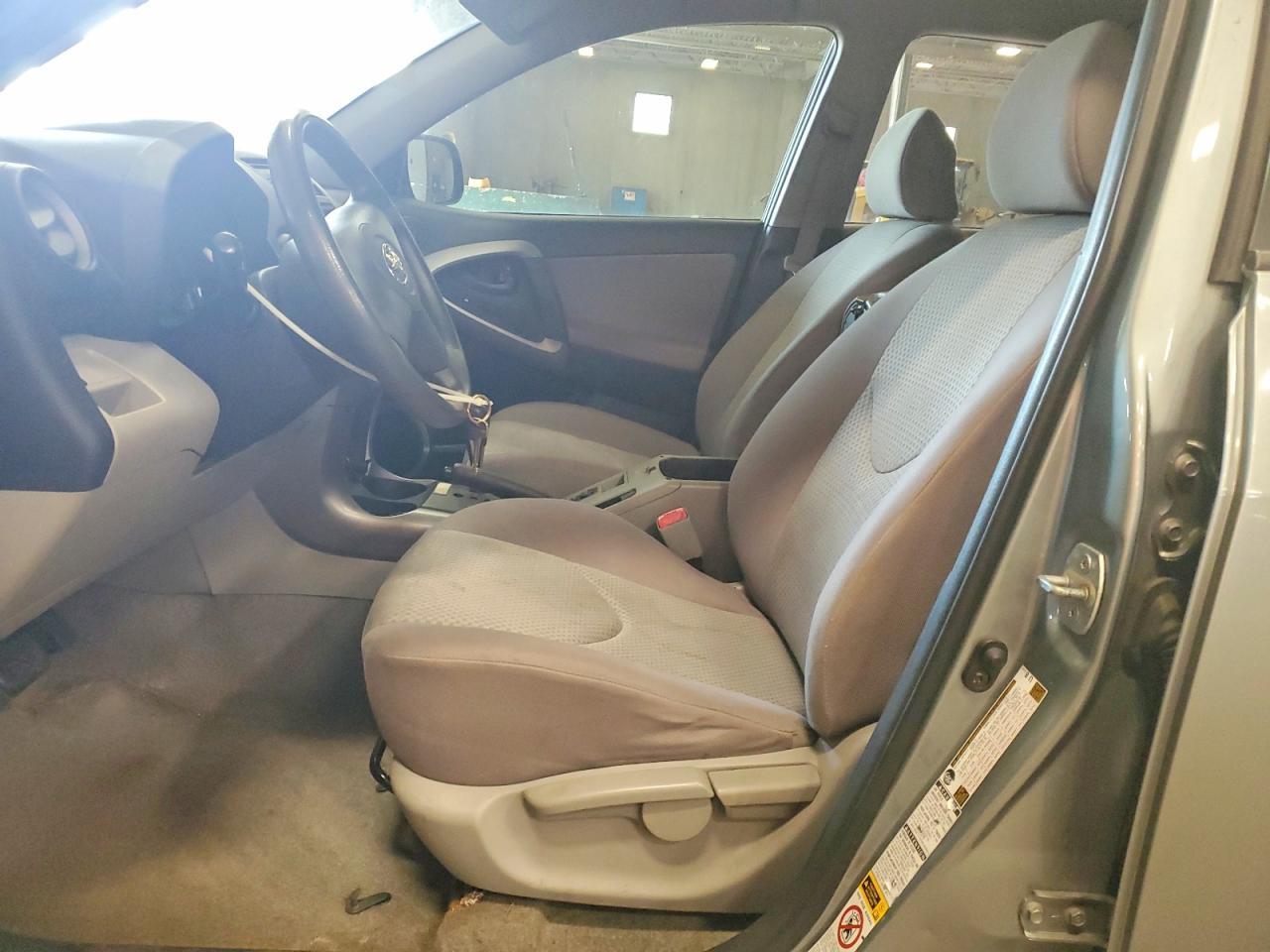 2006 TOYOTA RAV4