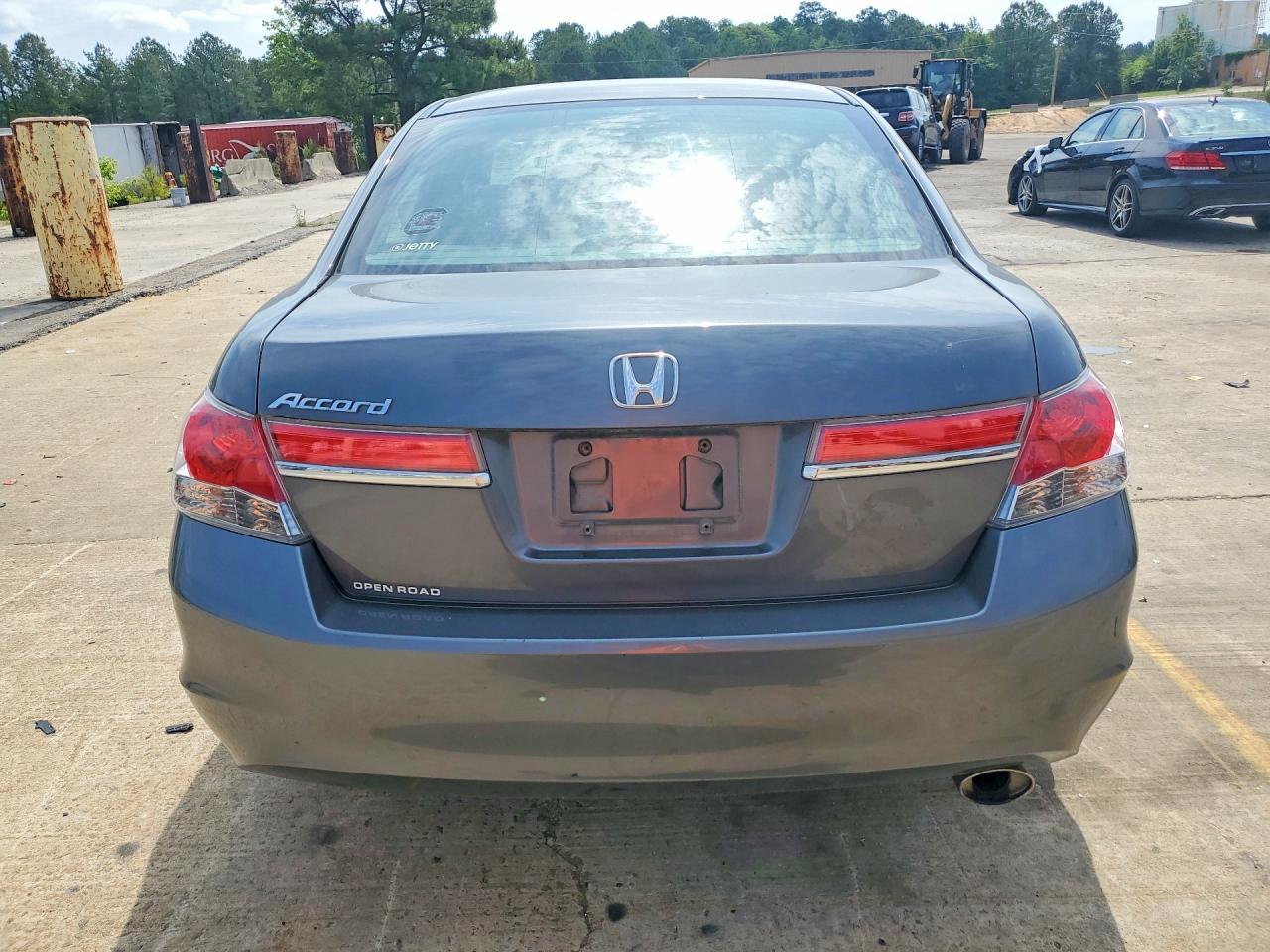 2011 HONDA ACCORD