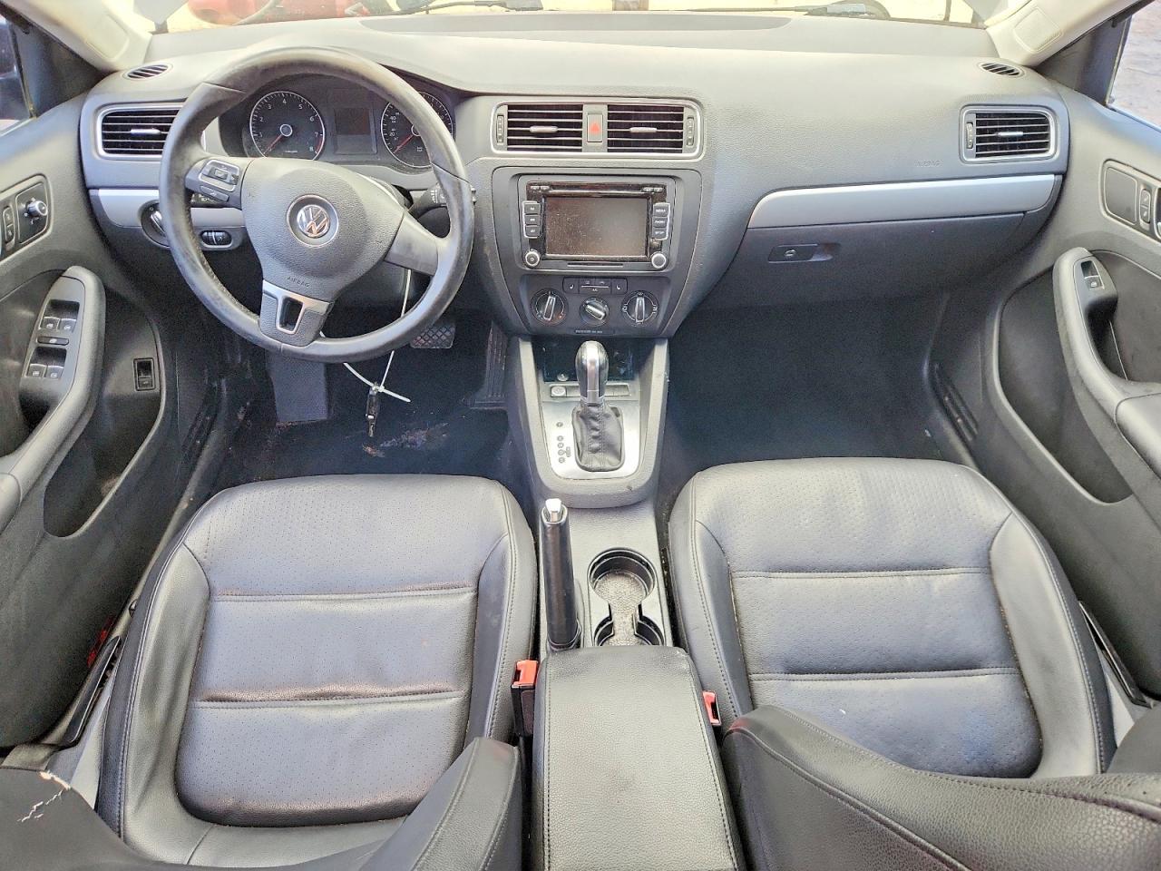 2014 VOLKSWAGEN JETTA