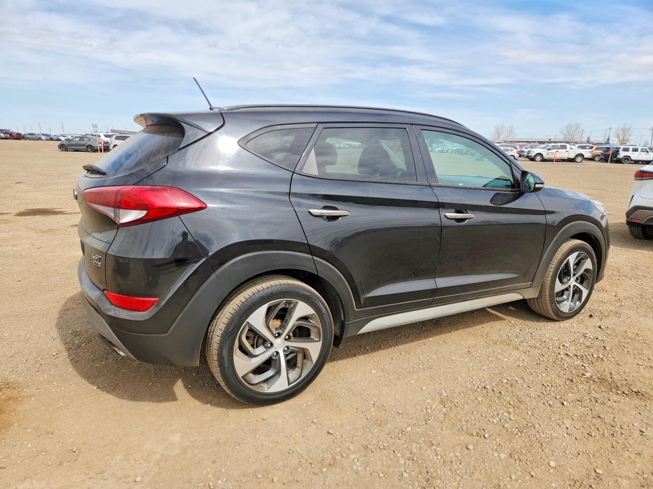 2017 HYUNDAI TUCSON