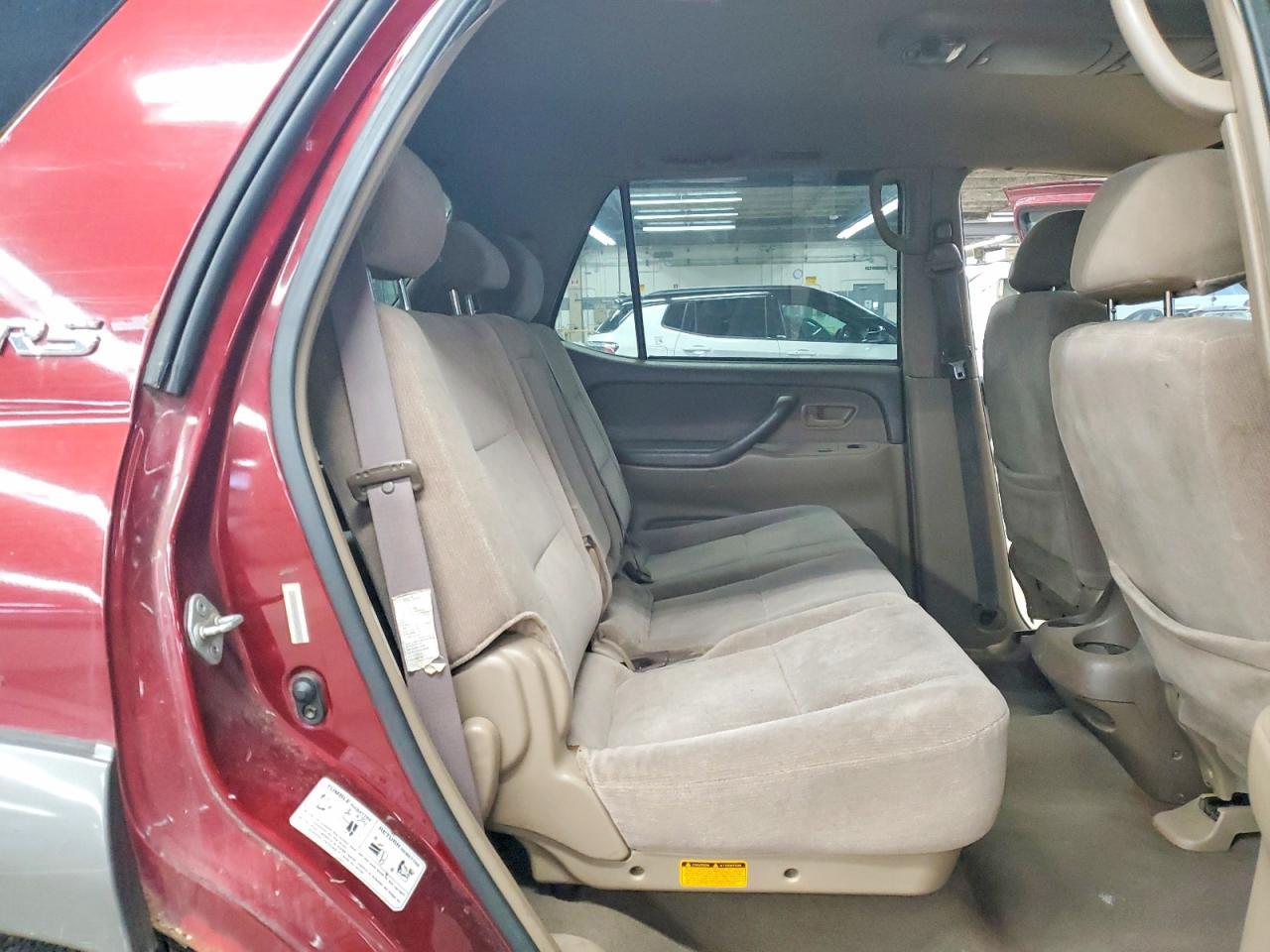 2003 TOYOTA Sequoia