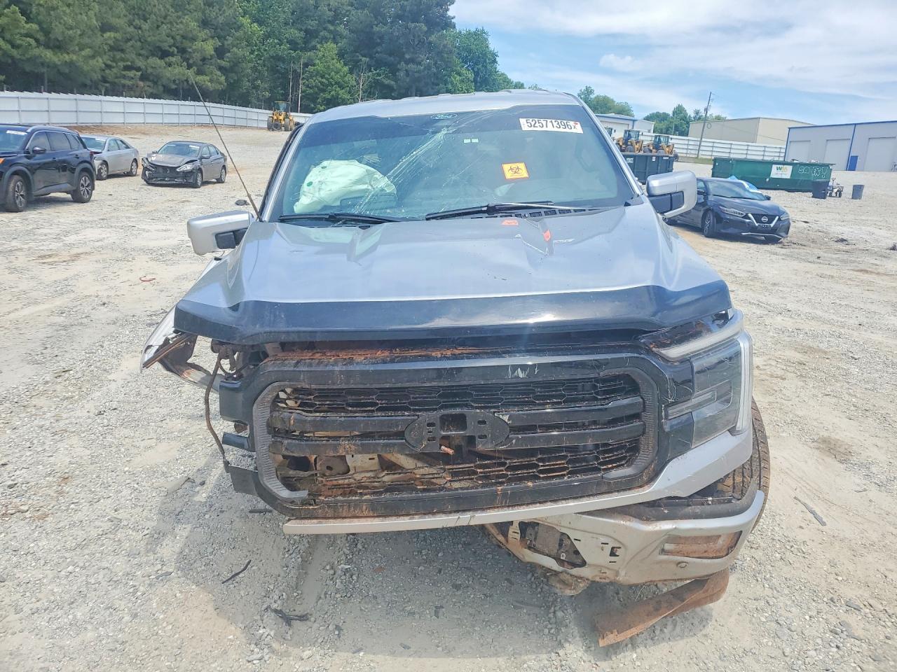 2024 FORD F-150 Lightning