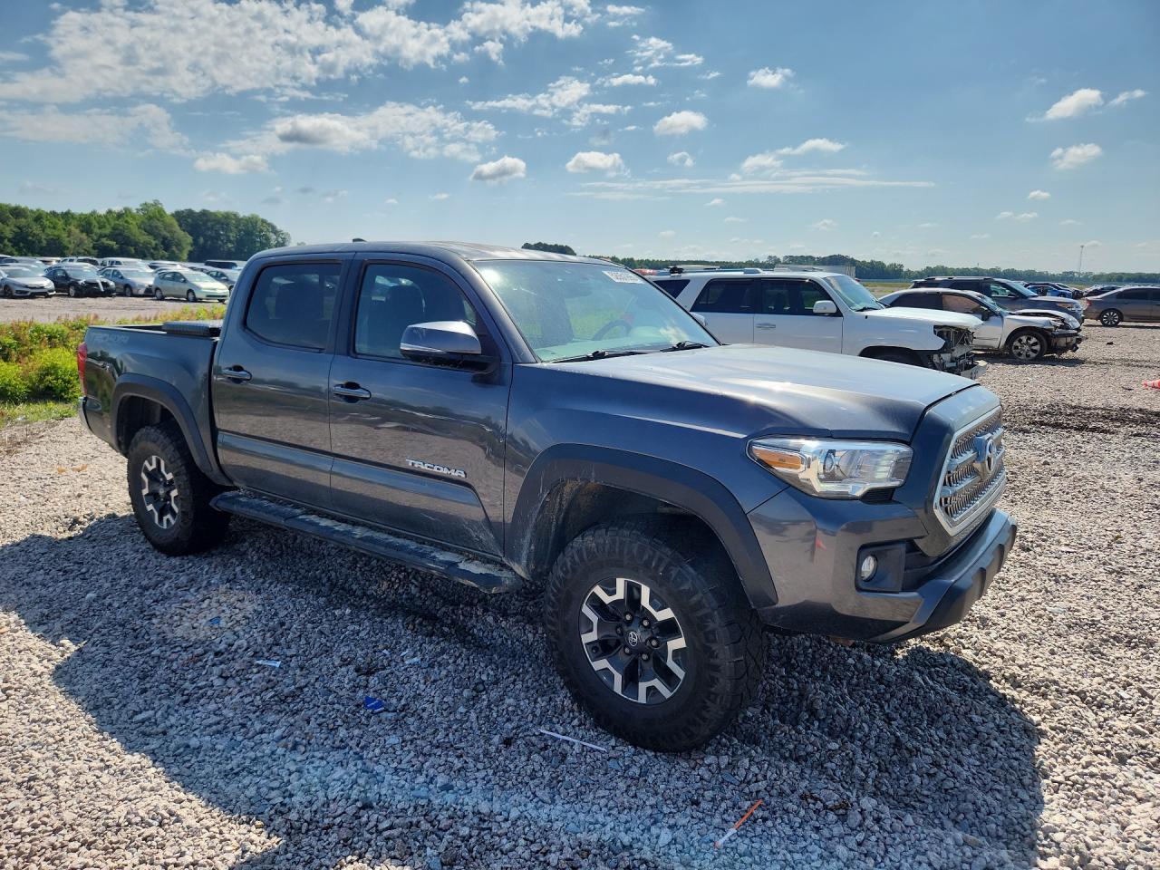 2016 TOYOTA TACOMA