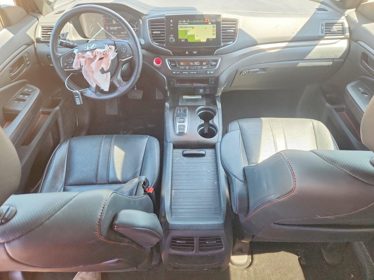 2023 HONDA Passport