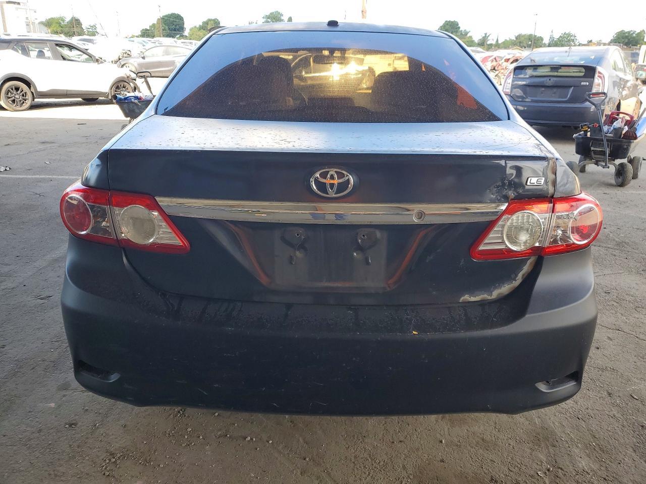 2011 TOYOTA COROLLA
