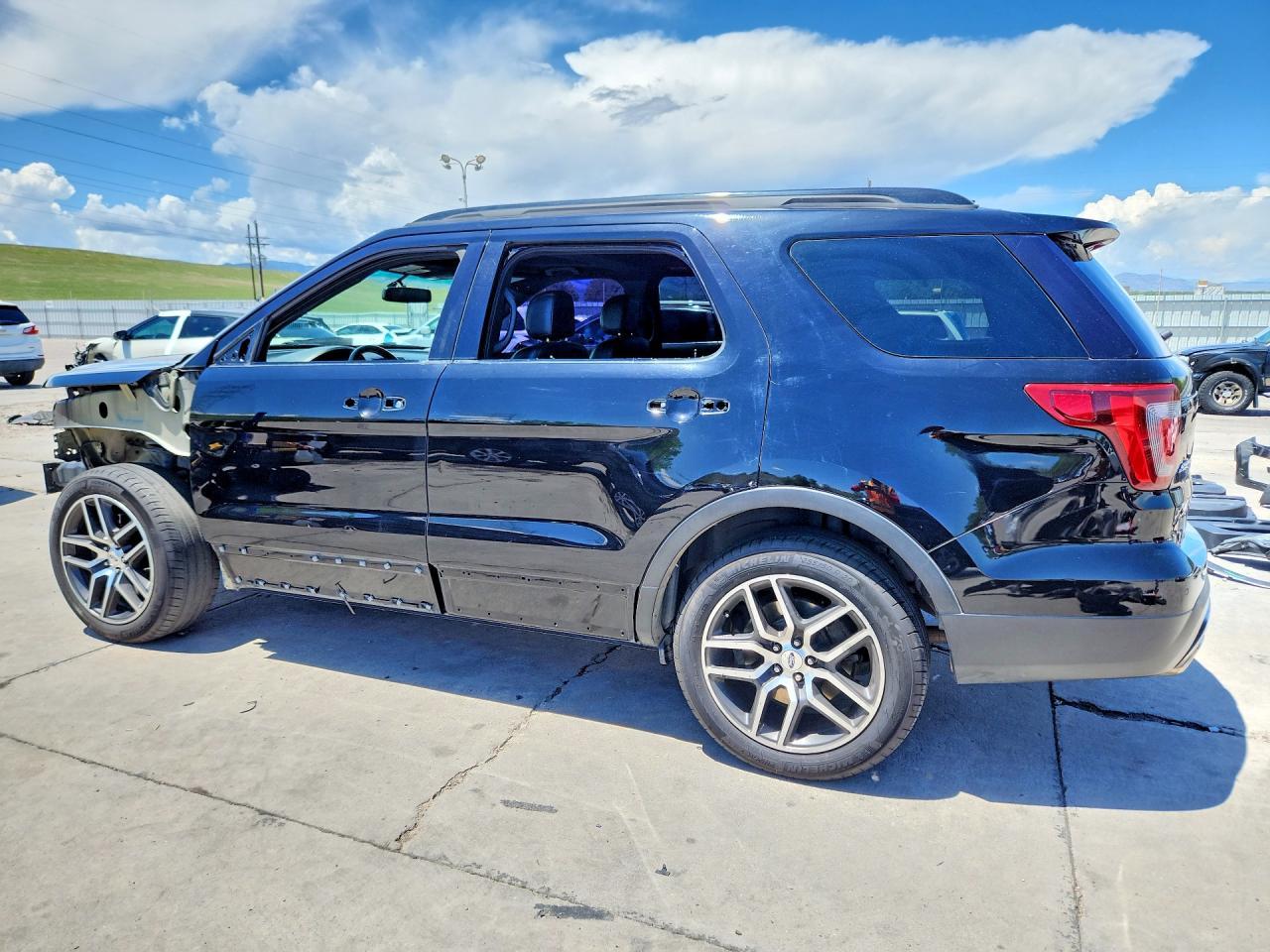 2016 FORD Explorer Sport Trac