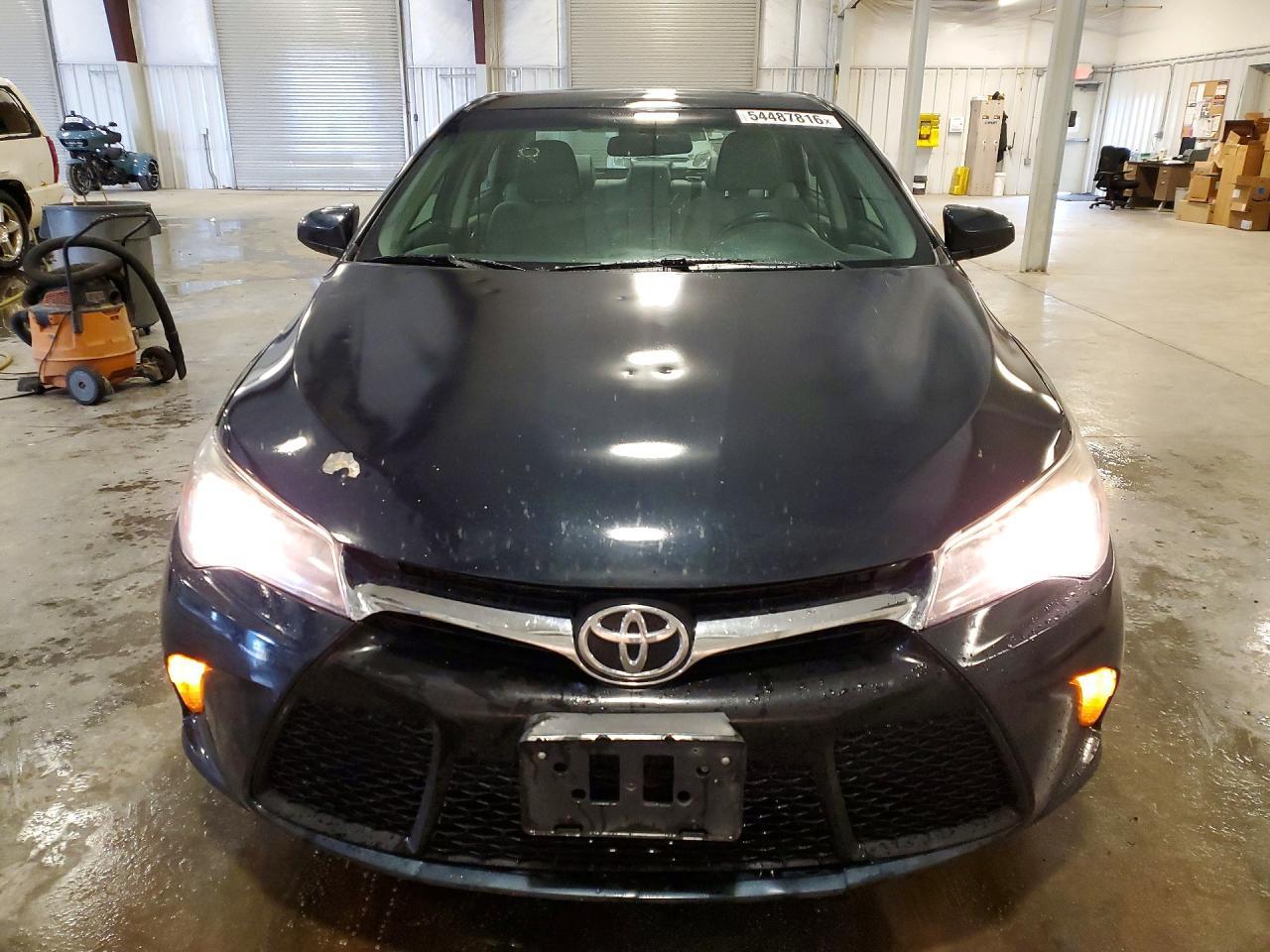 2017 TOYOTA CAMRY
