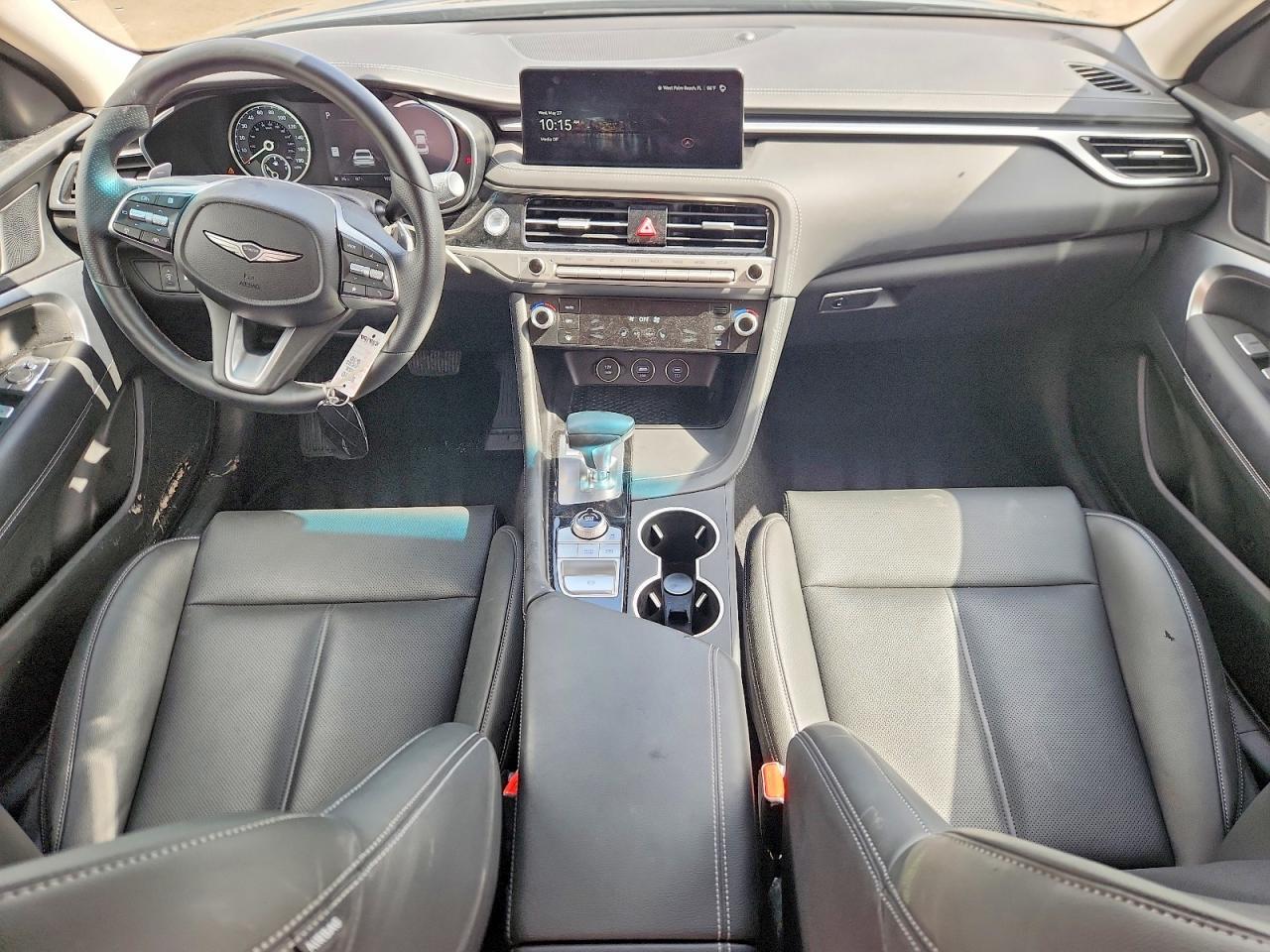 2025 GENESIS G70
