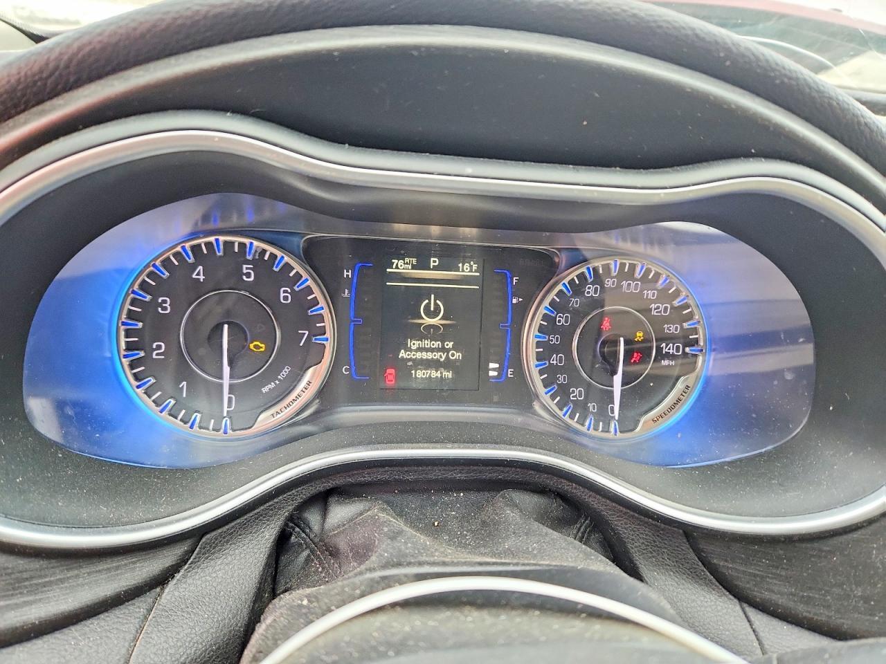 2015 CHRYSLER 200