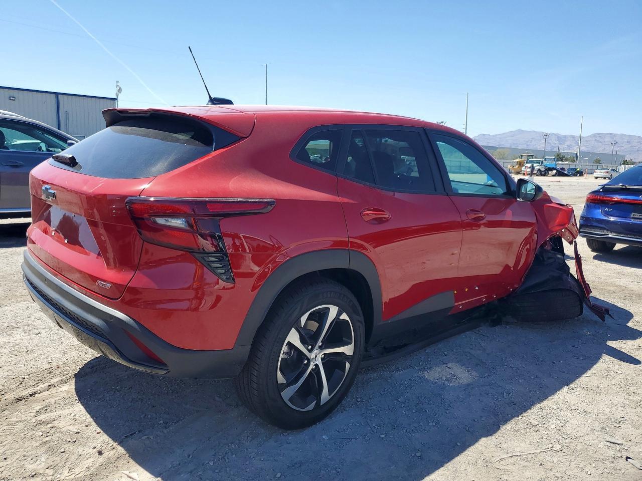 2026 CHEVROLET TRAX