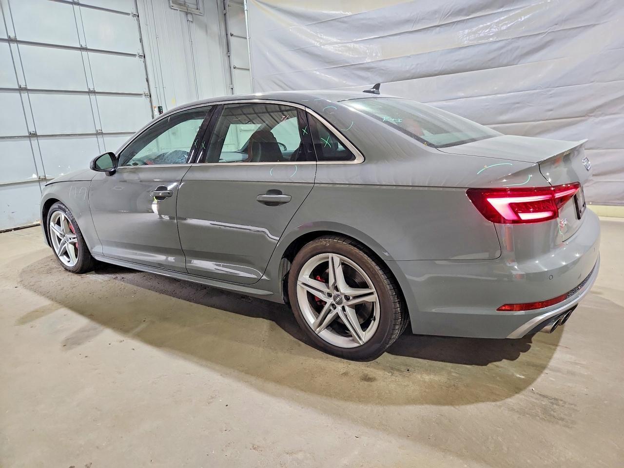 2019 AUDI S4