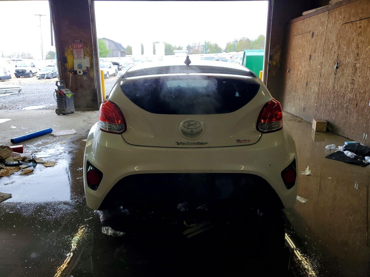 2014 HYUNDAI VELOSTER
