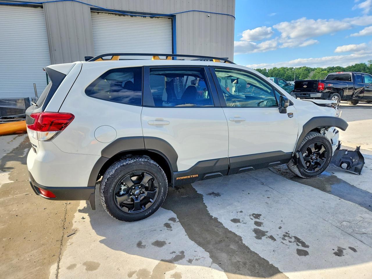 2025 SUBARU FORESTER