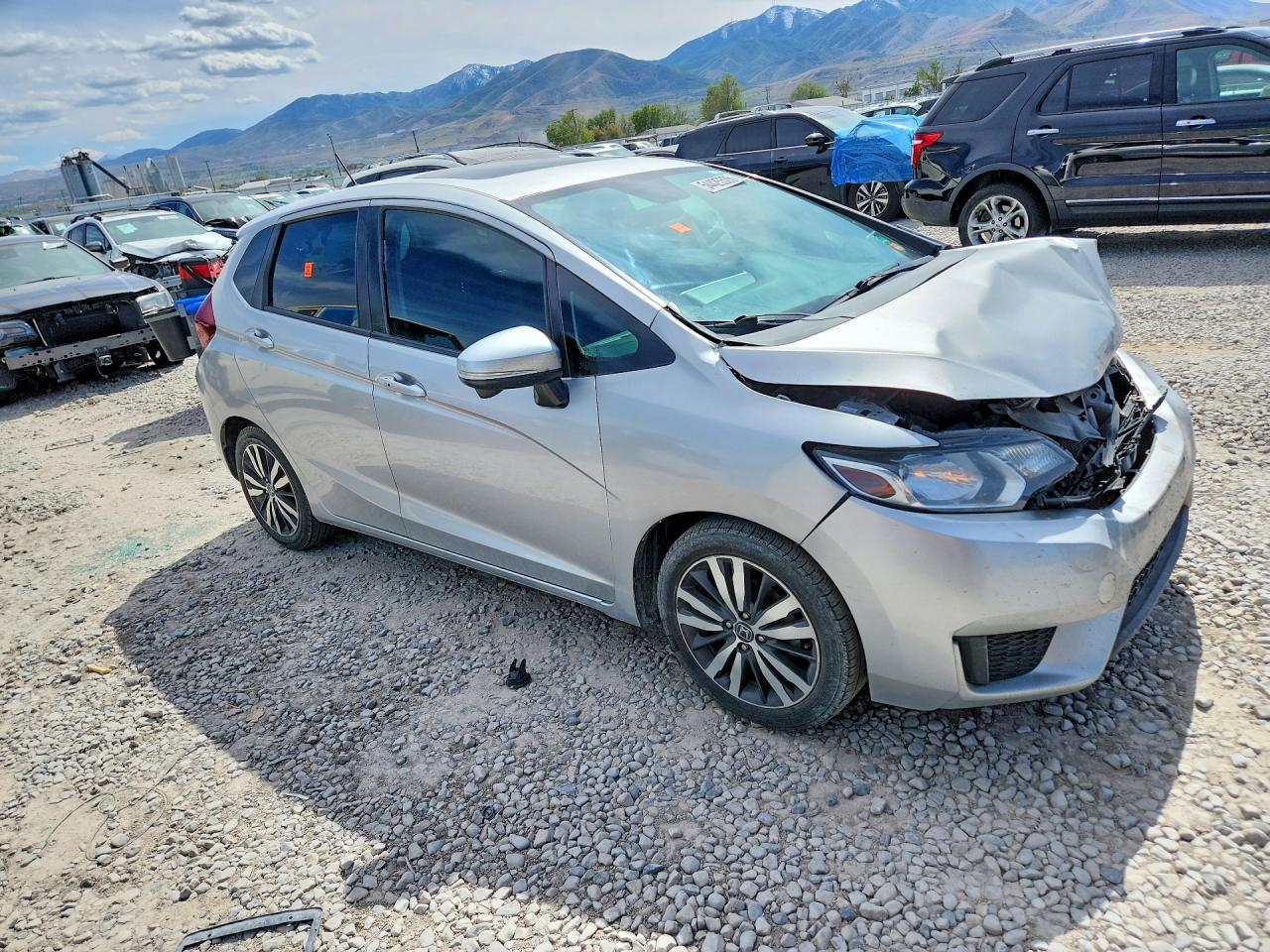 2015 HONDA FIT