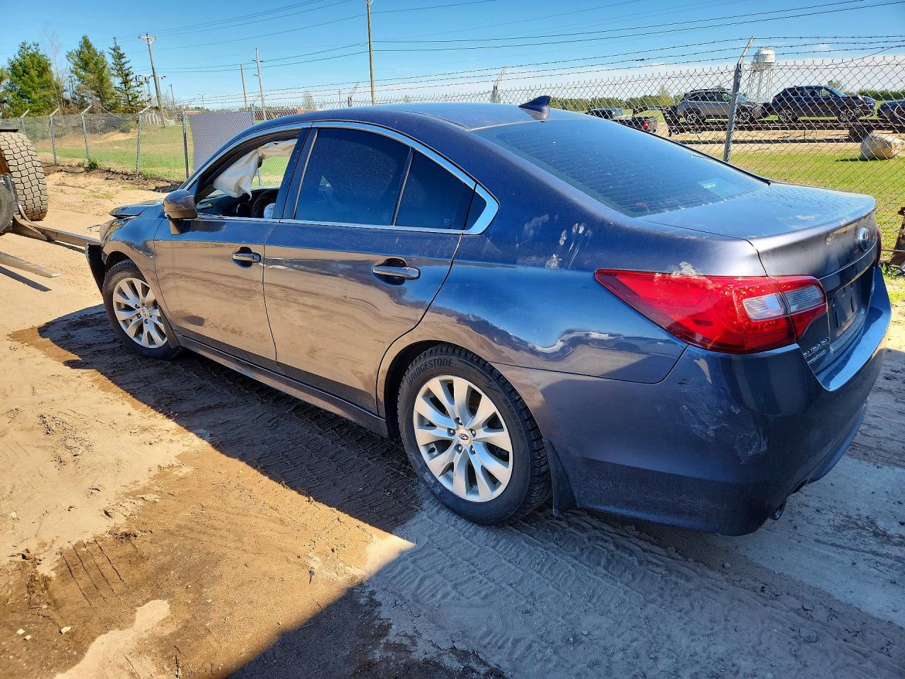 2016 SUBARU Legacy