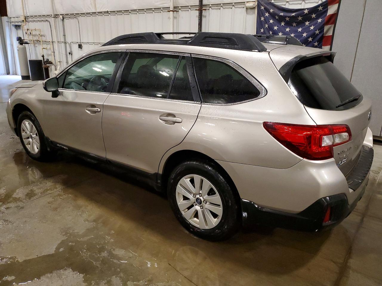 2018 SUBARU Outback