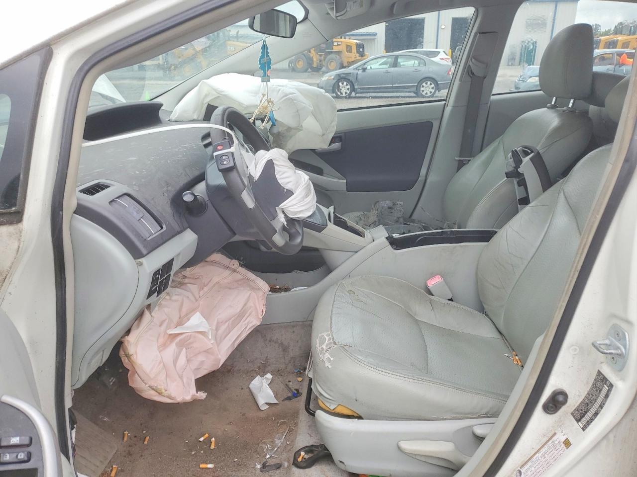 2011 TOYOTA PRIUS