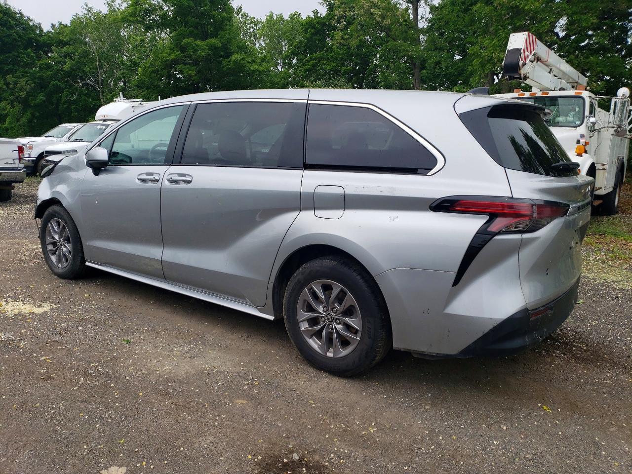 2022 TOYOTA SIENNA