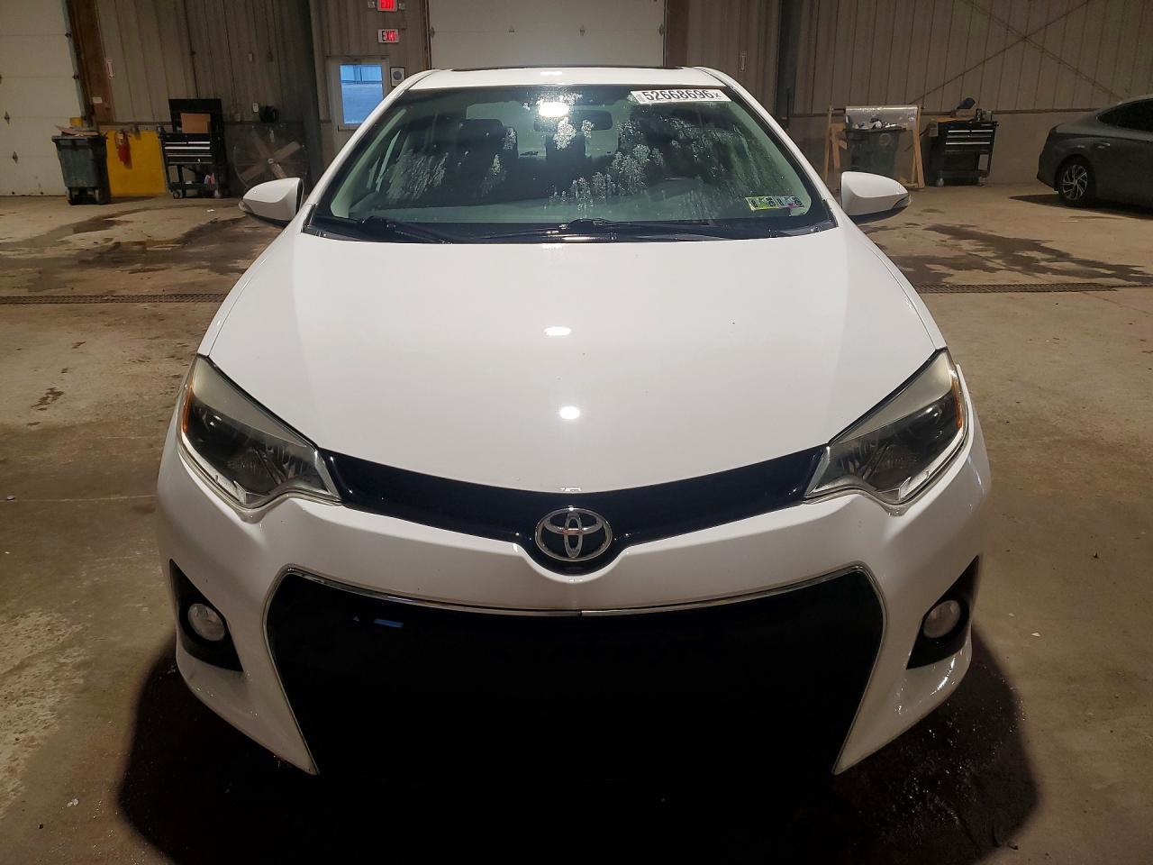 2016 TOYOTA COROLLA