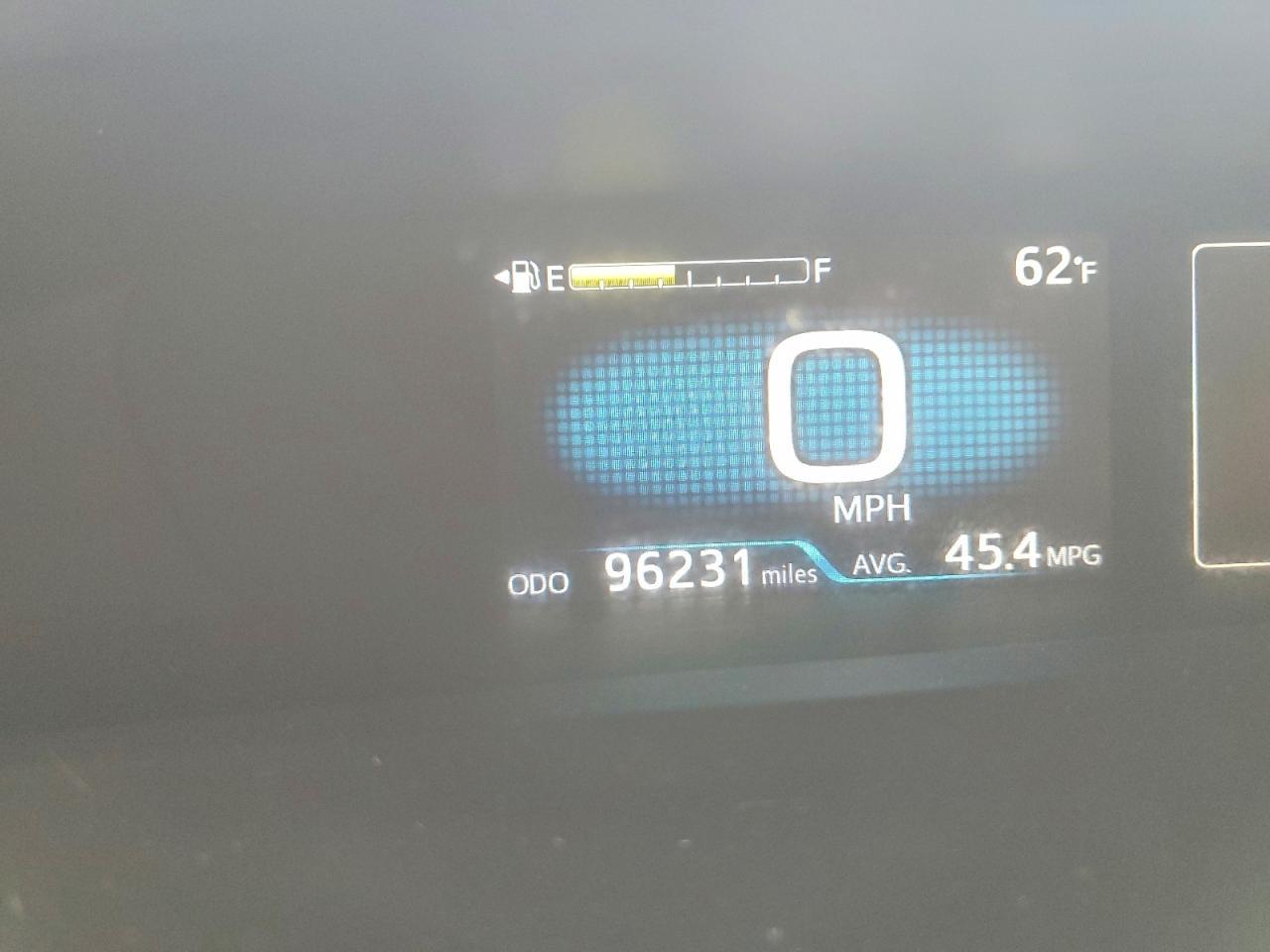 2017 TOYOTA PRIUS