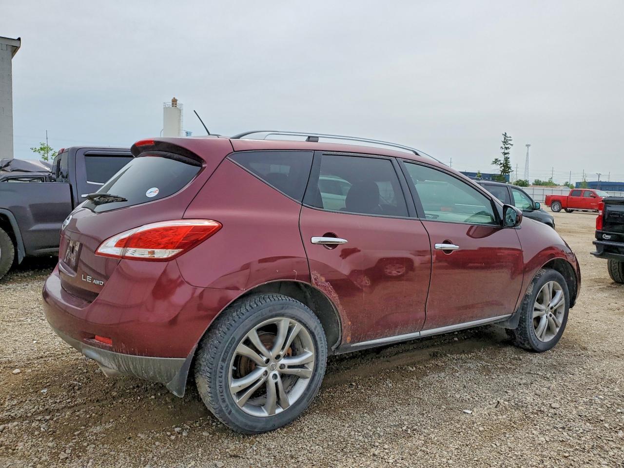 2011 NISSAN MURANO