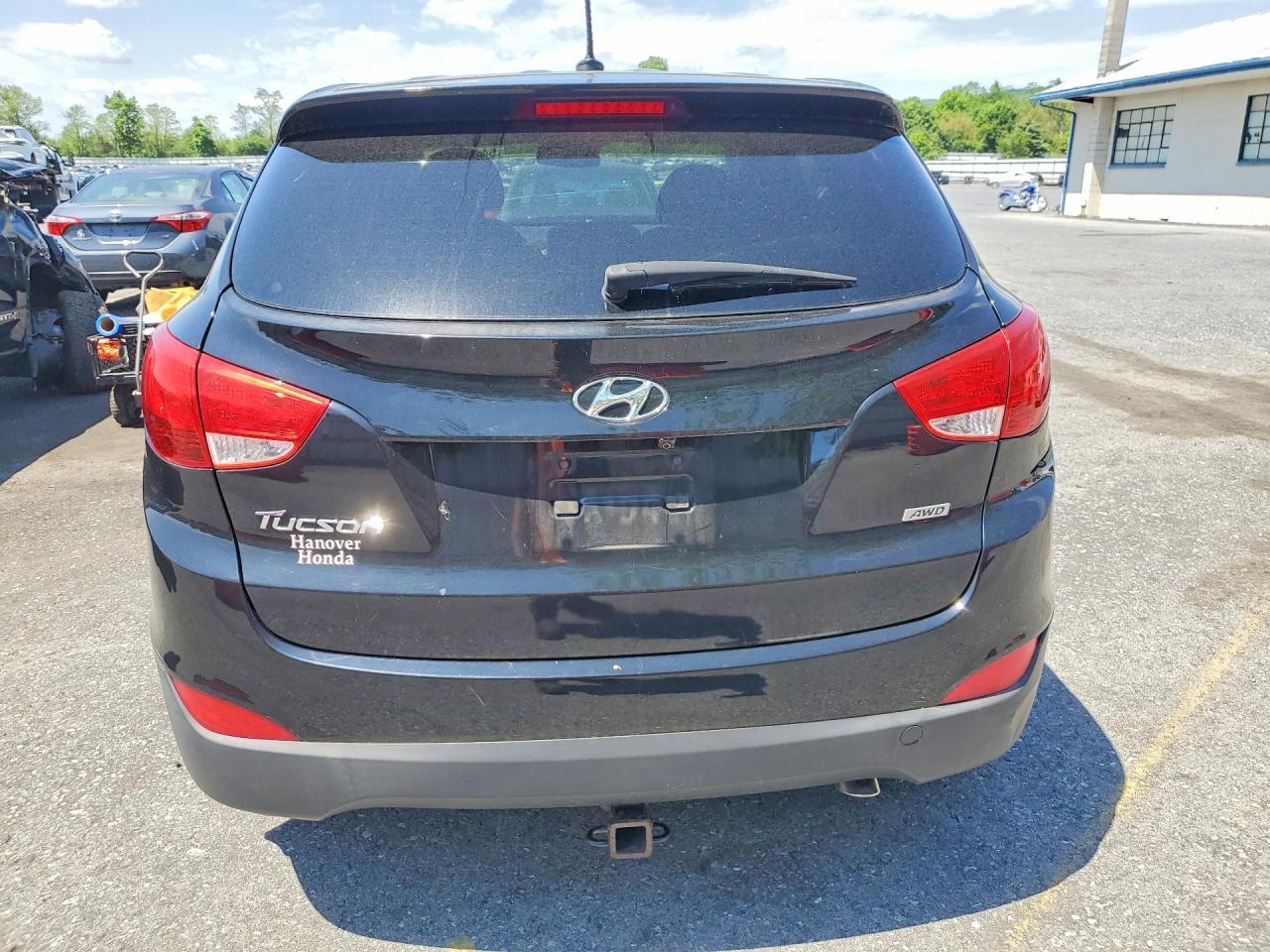 2015 HYUNDAI TUCSON