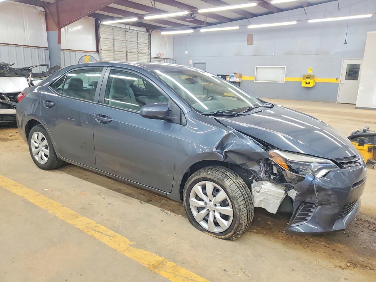 2016 TOYOTA COROLLA