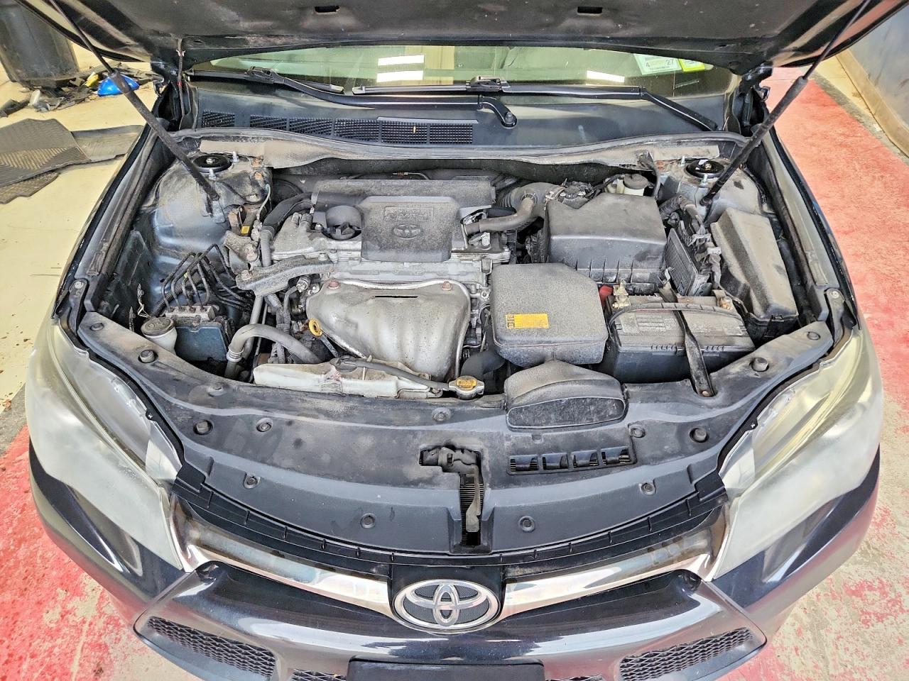 2015 TOYOTA CAMRY