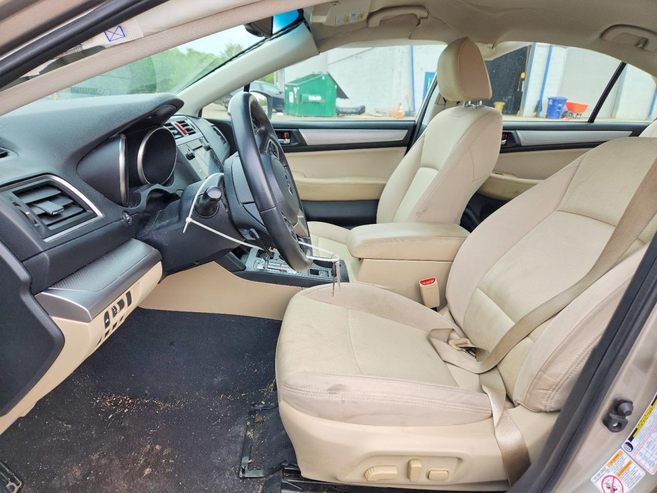 2015 SUBARU Legacy