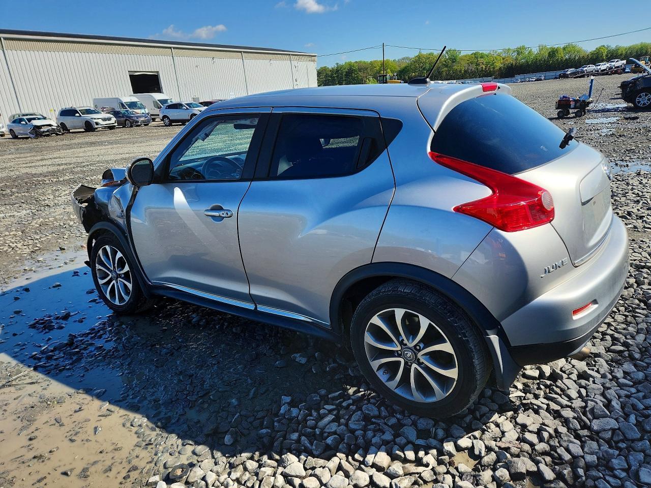 2011 NISSAN Juke