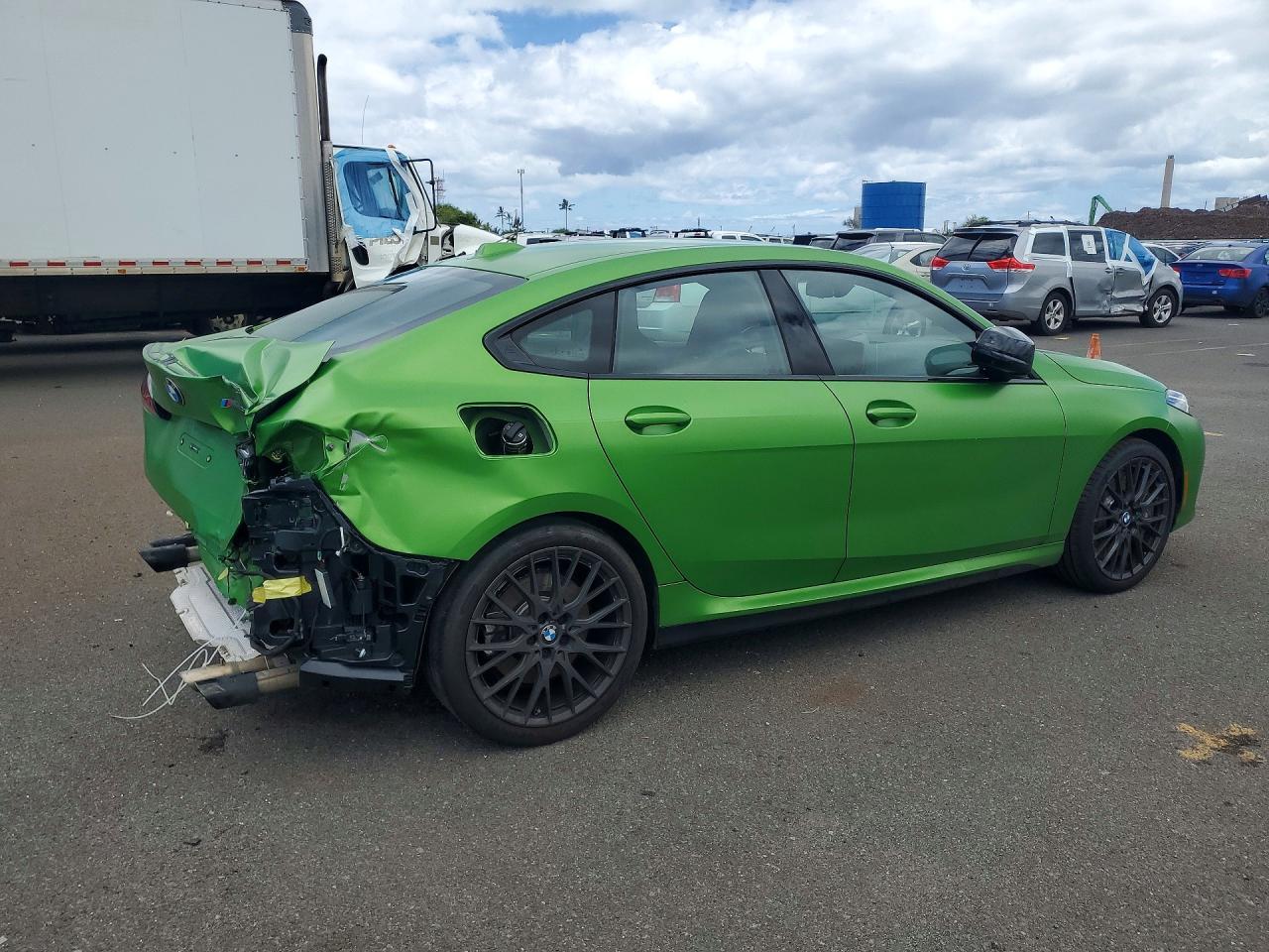 2025 BMW M235i