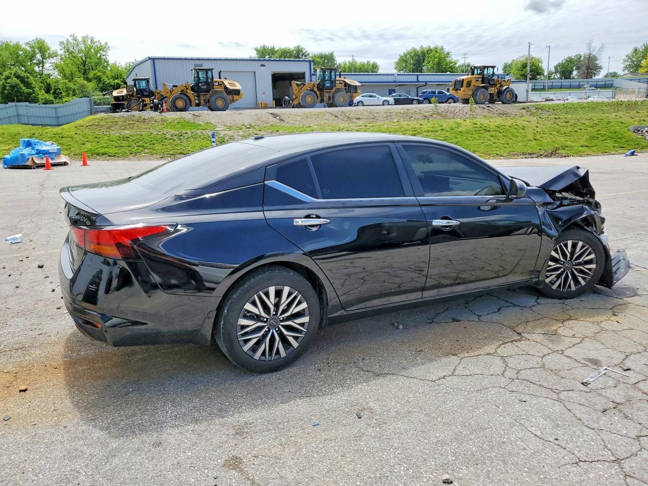2024 NISSAN ALTIMA
