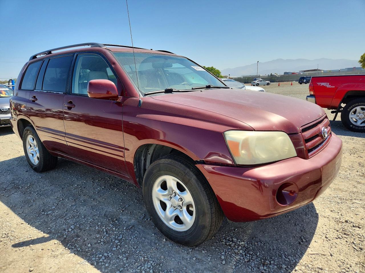 2004 TOYOTA HIGHLANDER