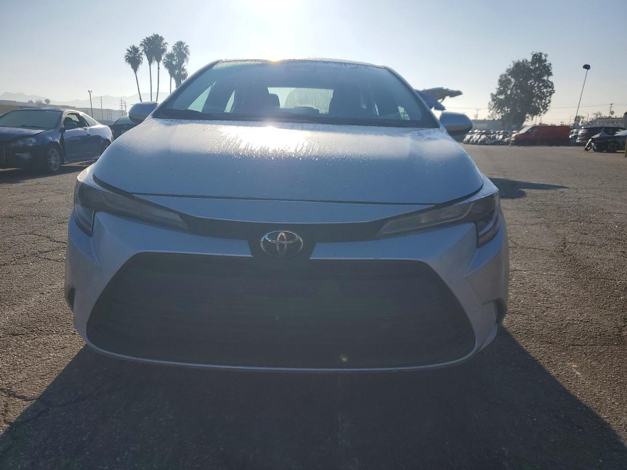 2025 TOYOTA COROLLA