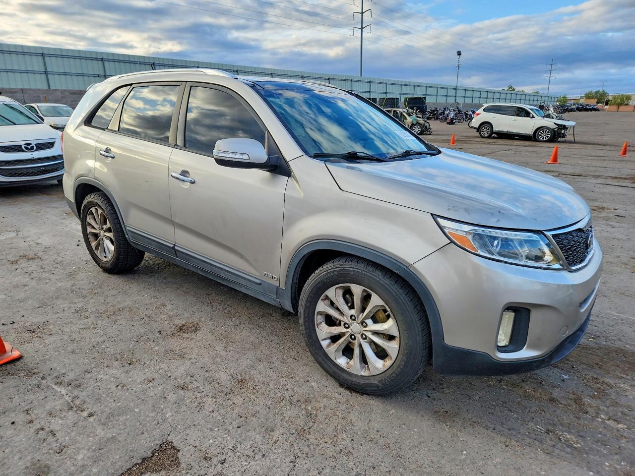 2014 KIA SORENTO