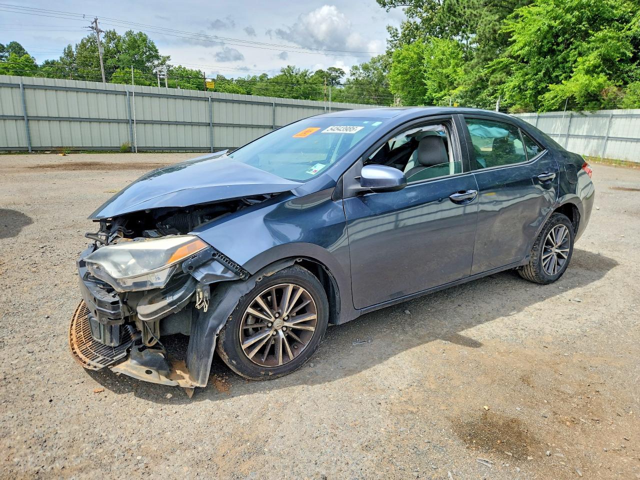 2016 TOYOTA COROLLA