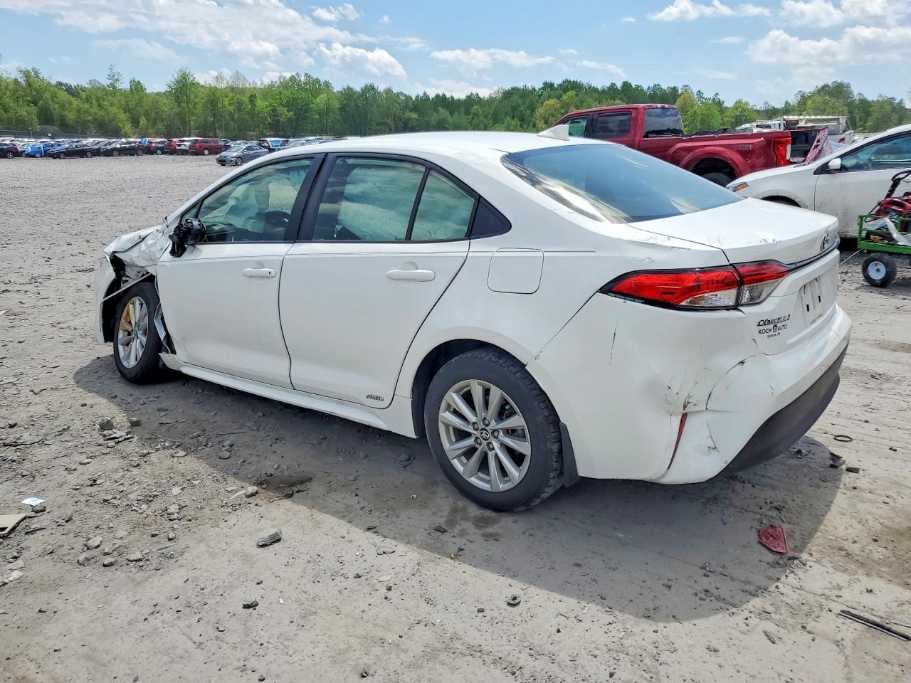 2024 TOYOTA COROLLA